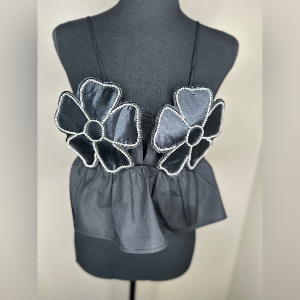 Embellished Flower Crop Tank for Women